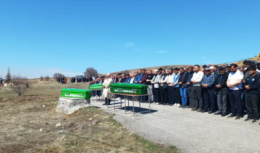 Malatya-Elazığ kara yolu Hacıyusuflar Mahallesi mevkiinde meydana gelen trafik kazasında,