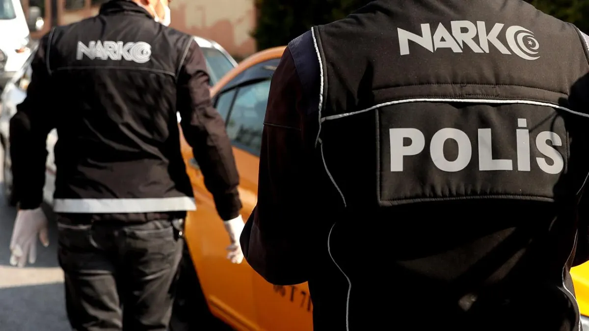 Malatya İl Emniyet Müdürlüğü Narkotik Suçlarla Mücadele Şube Müdürlüğü ekipleri,
