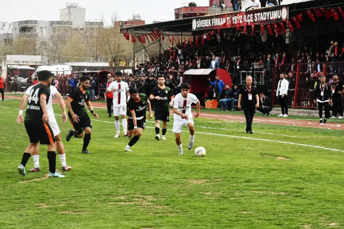 26 Mart 2025 tarihinde Firkan Tüysüz Stadı'nda oynanan karşılaşmada, liderliği