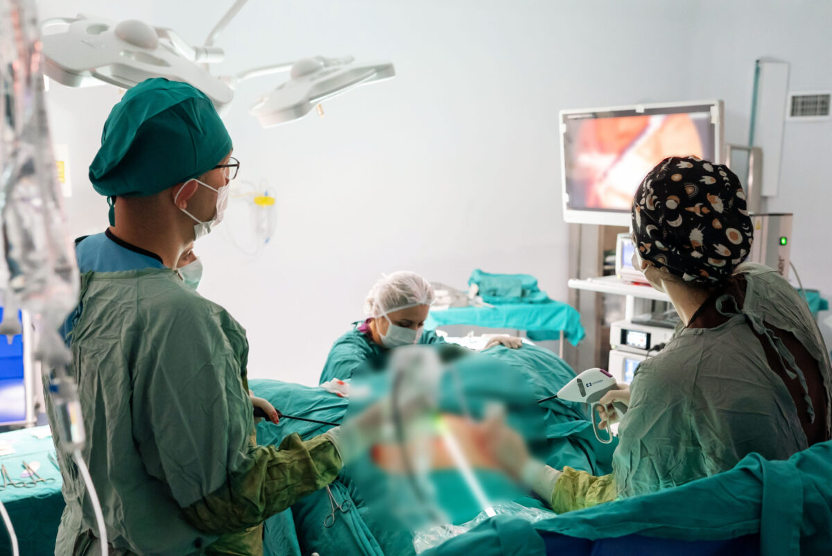 Malatya'da karın ağrısı şikayetiyle hastaneye başvuran 43 yaşındaki Semra Akgeyik'in