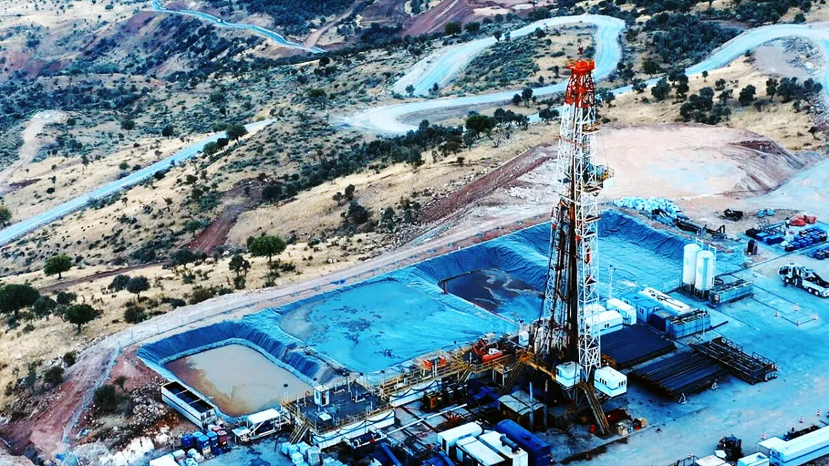Enerji ve Tabii Kaynaklar Bakanı Alparslan Bayraktar, Türkiye’nin günlük petrol