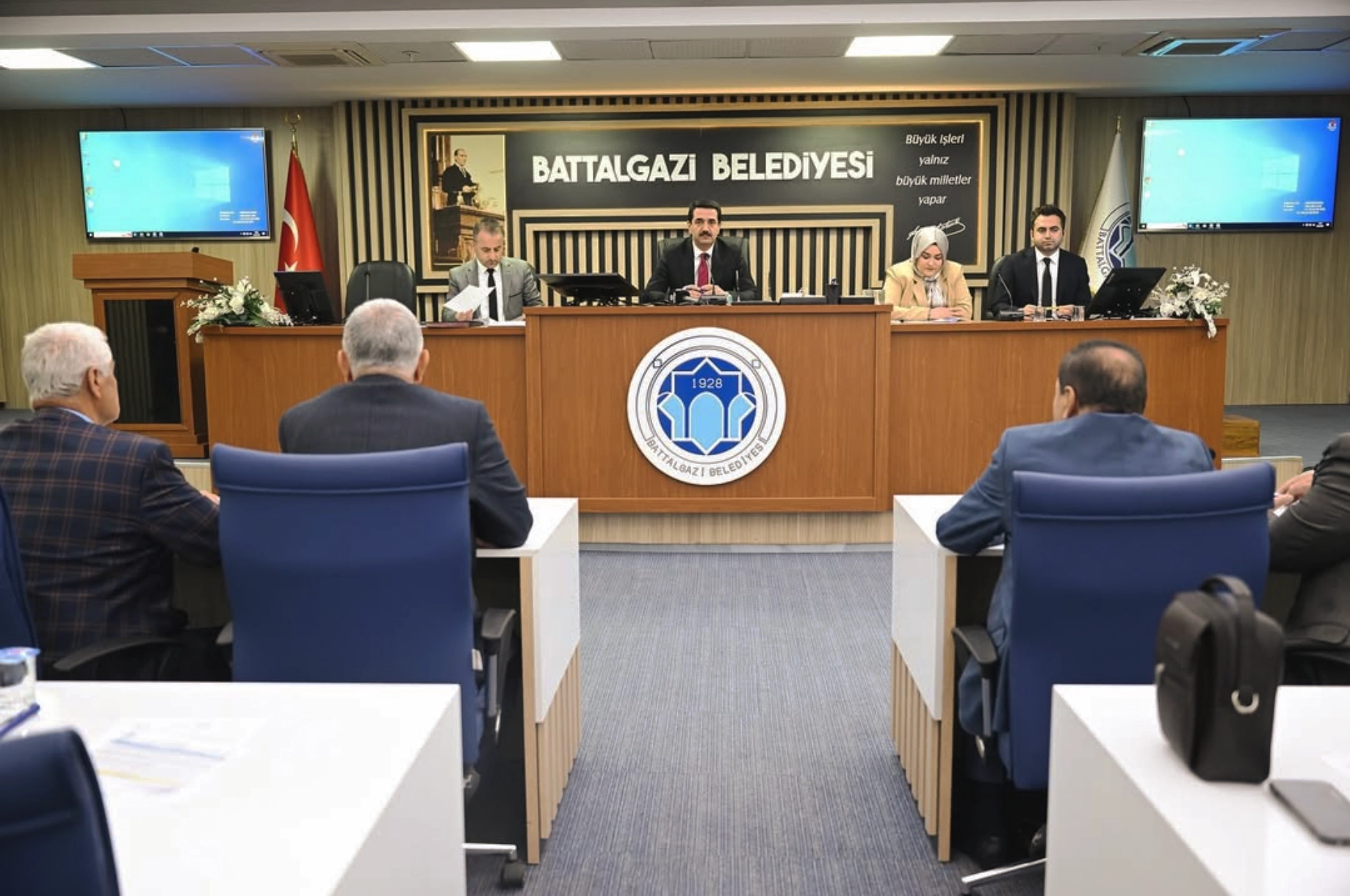 Battalgazi Belediyesi’nin Nisan ayı olağan meclis toplantısı, Belediye Başkanı Bayram