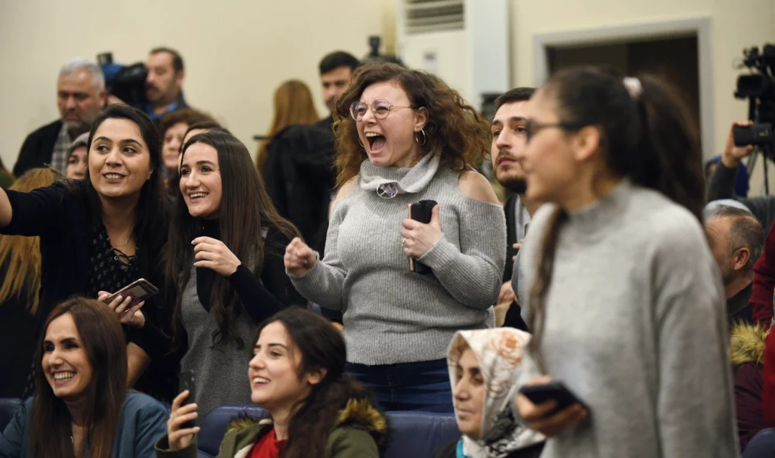 25 Bin Yeni Öğretmen Ataması Yapılacak Cumhurbaşkanı Recep Tayyip Erdoğan, 15 Nisan 2025 tarihinde gerçekleşen Kabine