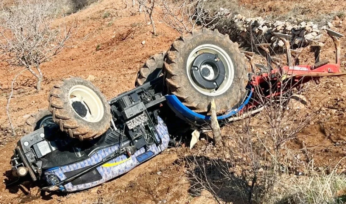 Malatya’nın Hekimhan ilçesine bağlı Sarıkız Mahallesi'nde meydana gelen traktör kazasında,