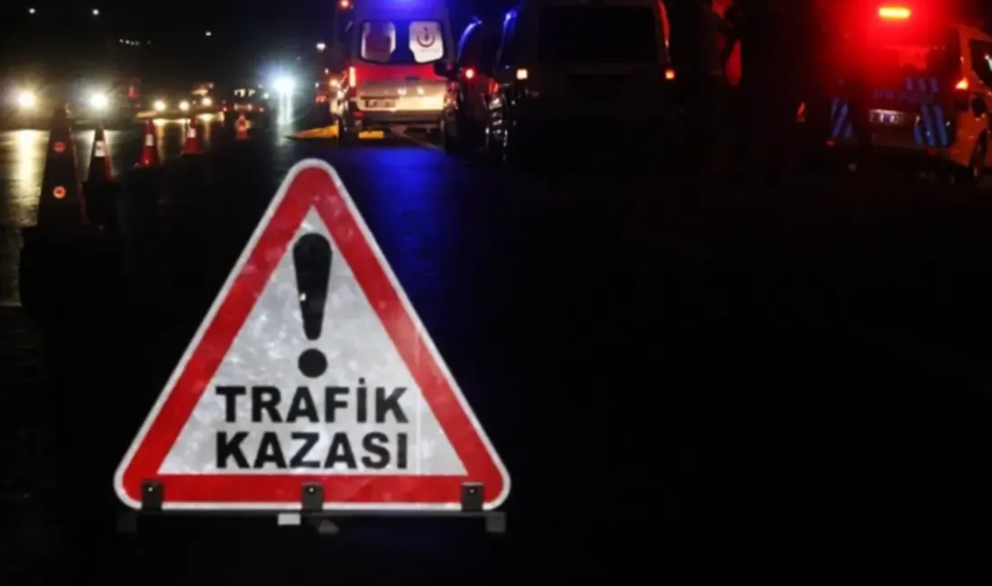 Malatya-Ankara karayolu üzerindeki Beydağı Kavşağı’nda gece saatlerinde meydana gelen trafik