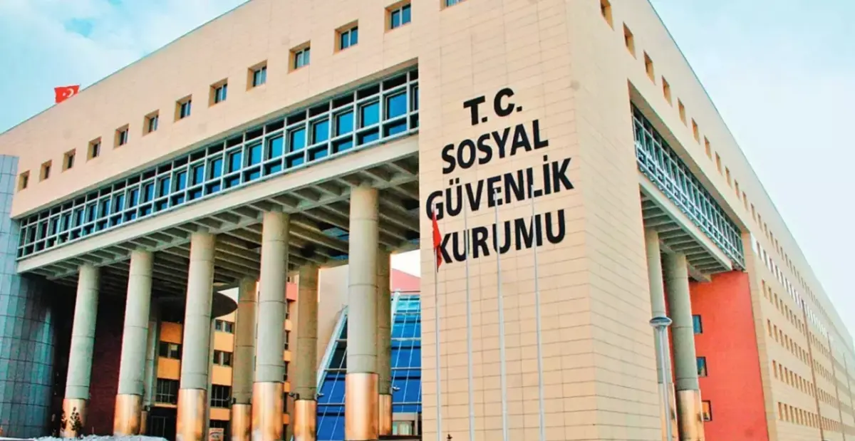 Sosyal Güvenlik Kurumu (SGK), 2025 yılı kapsamında 18 sözleşmeli bilişim