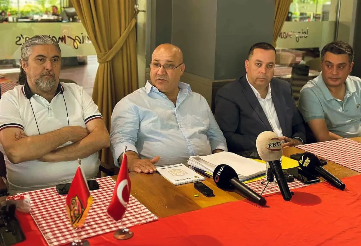Yeni Malatyaspor Yönetim Kurulu, göreve gelişlerinin 20. gününde eski başkan