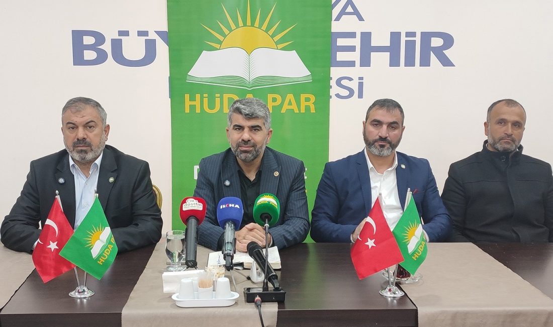 HÜDA PAR Genel Başkan Yardımcısı ve Mersin Milletvekili Faruk Dinç,