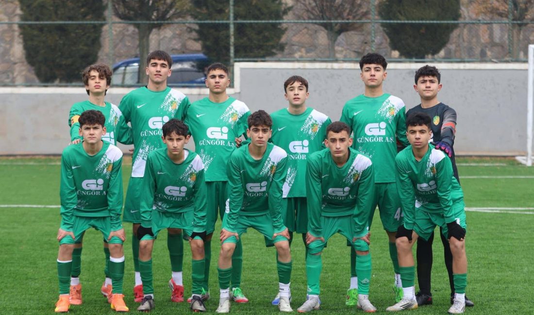 Malatya Futbolunda Altyapı Hamlesi Meyvesini Veriyor Malatya’da kulüplerin altyapıya yönelik planlı çalışmaları, son bir yılda çok