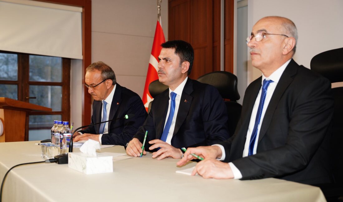 Murat Kurum, Malatya’da vatandaşlardan gelen her talep ve beklentinin, bakanlığın