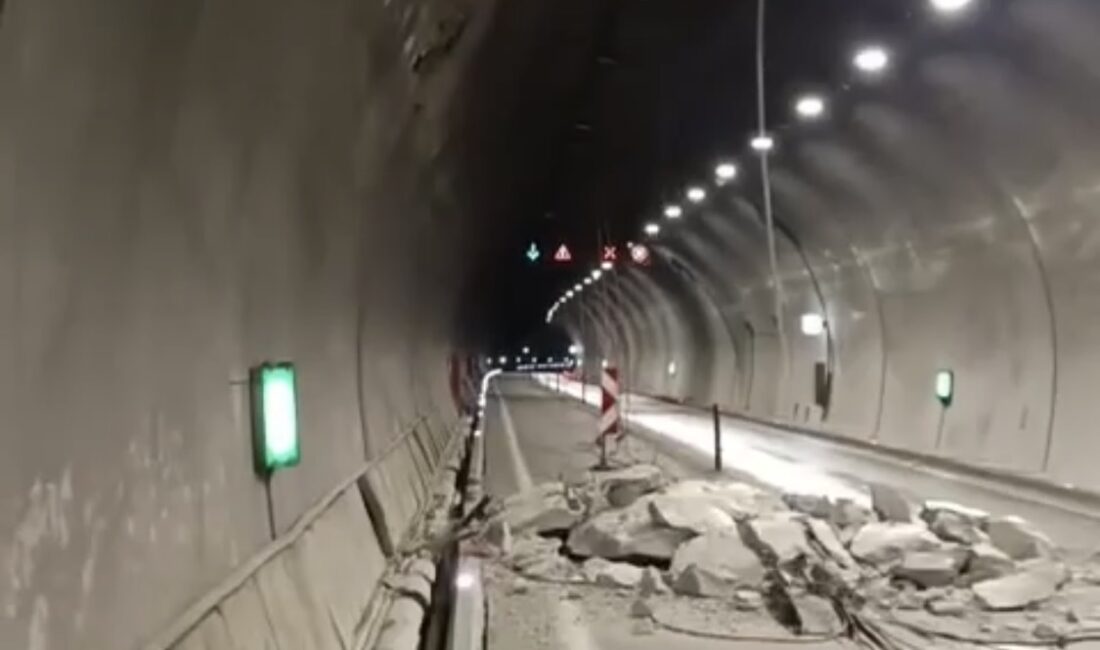 Malatya–Adıyaman karayolu üzerinde yer alan Erkenek Tüneli’nde meydana gelen küçük