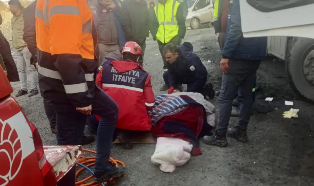 Malatya’nın Hekimhan ve Yazıhan ilçelerinde meydana gelen iki ayrı trafik