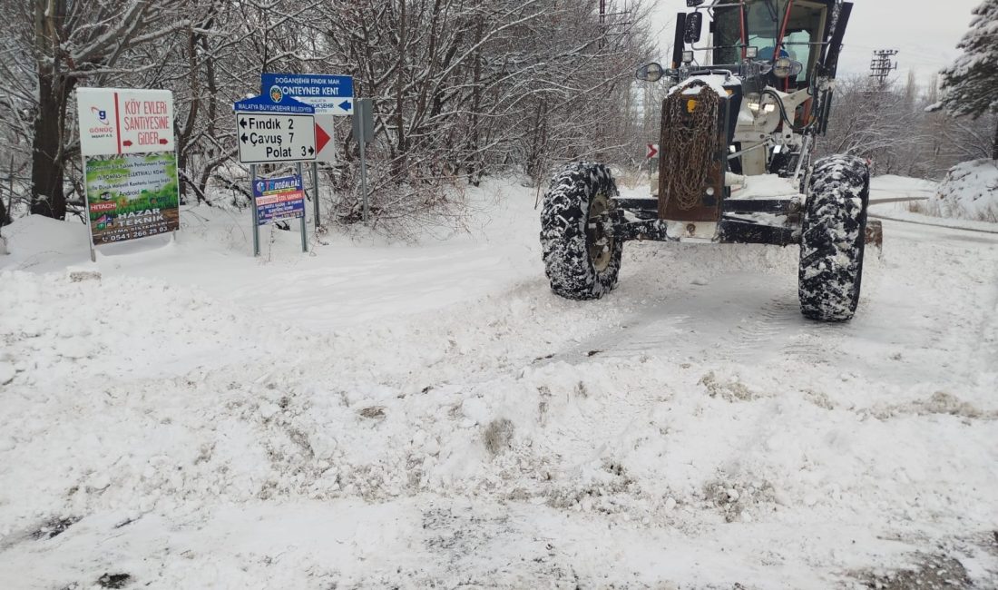 Malatya Büyükşehir Belediyesi, il genelinde etkili olan kar yağışına karşı