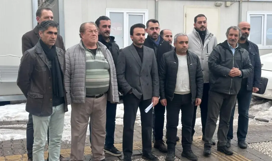 Özel Özel Eğitim Konfederasyonu adına açıklama yapan Emre Görgülü, özel