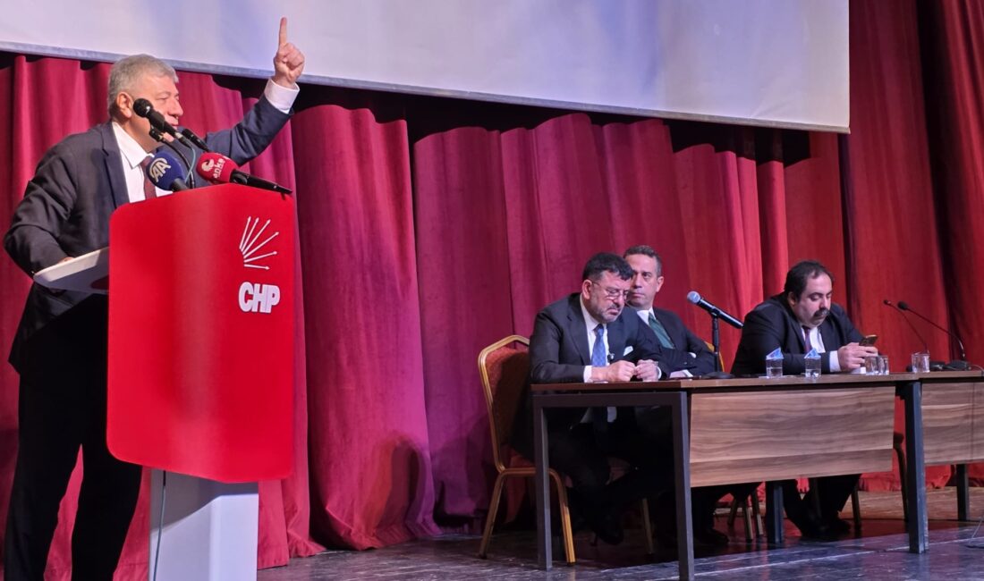 Uğur Mumcu’nun fikirlerinin bugün de yol gösterici olduğunun vurgulandığı panelde