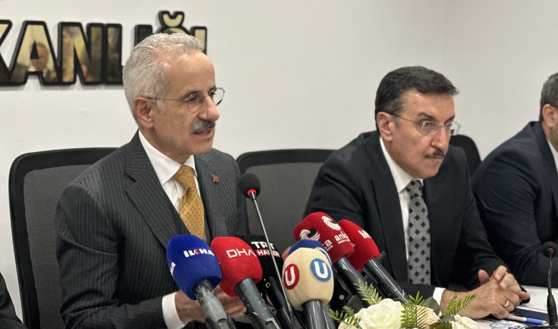 Ulaştırma ve Altyapı Bakanı Abdulkadir Uraloğlu, AK Parti Malatya İl
