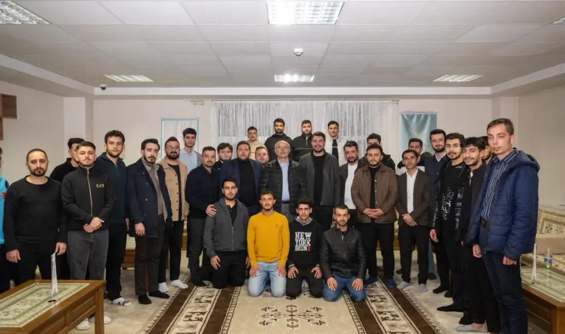 Malatya Büyükşehir Belediye Başkanı Sami Er, Türkiye Gençlik Vakfı (TÜGVA)