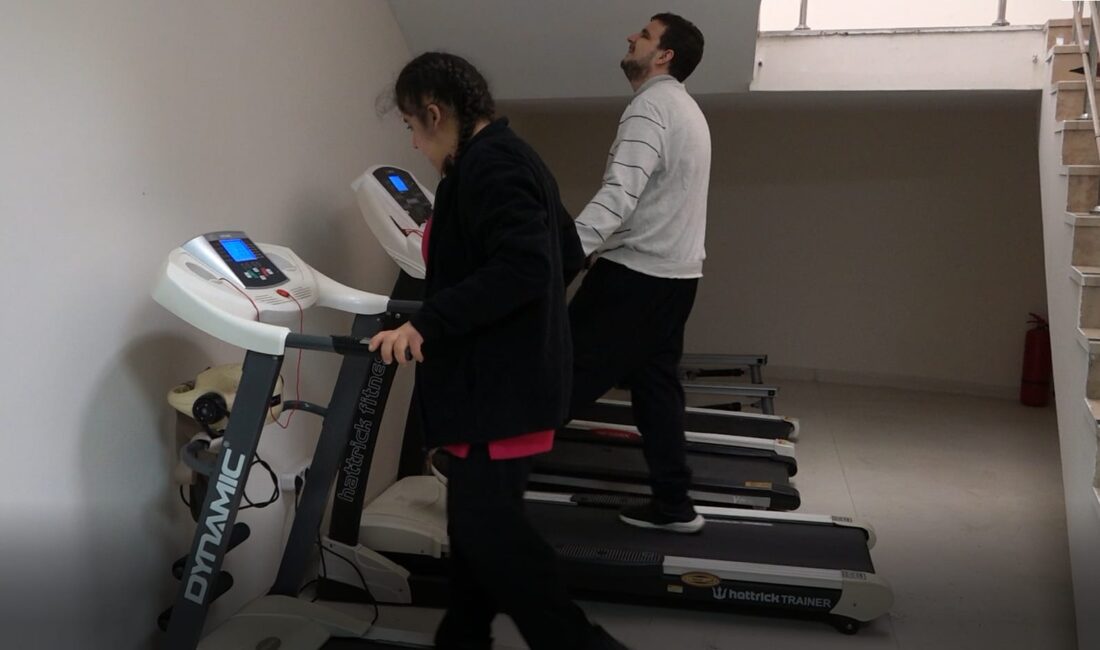 Battalgazi Belediyesi Engelsiz Yaşam Merkezi’nde özel gereksinimli bireylere yönelik eğitim