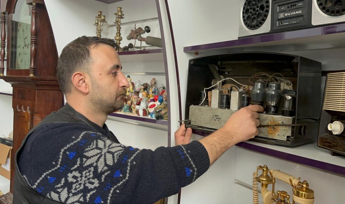 Malatya’da berberlik yapan Bayram Gaspak’ın yaklaşık 10 yıl önce dükkanını