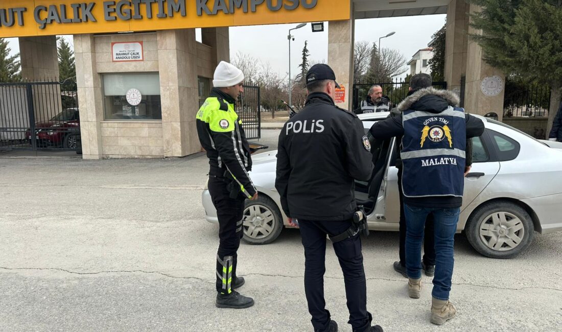 Malatya’da okul çevresi ve servislerde güvenlik denetimleri aralıksız sürüyor.