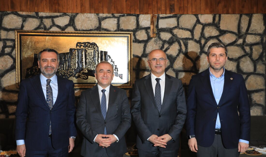 Elazığ’da gerçekleştirilen temaslarda, bölgesel kalkınmanın turizm ekseninde güçlendirilmesi amacıyla iller