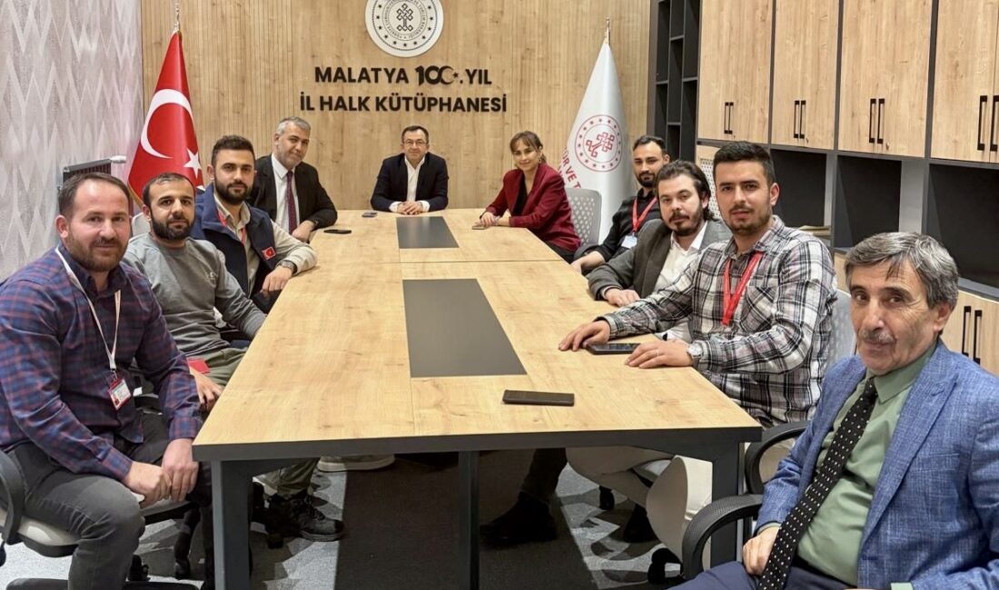 Türk Kültür Sanat Sen Genel Sekreteri Mustafa Çalışkan ile genel