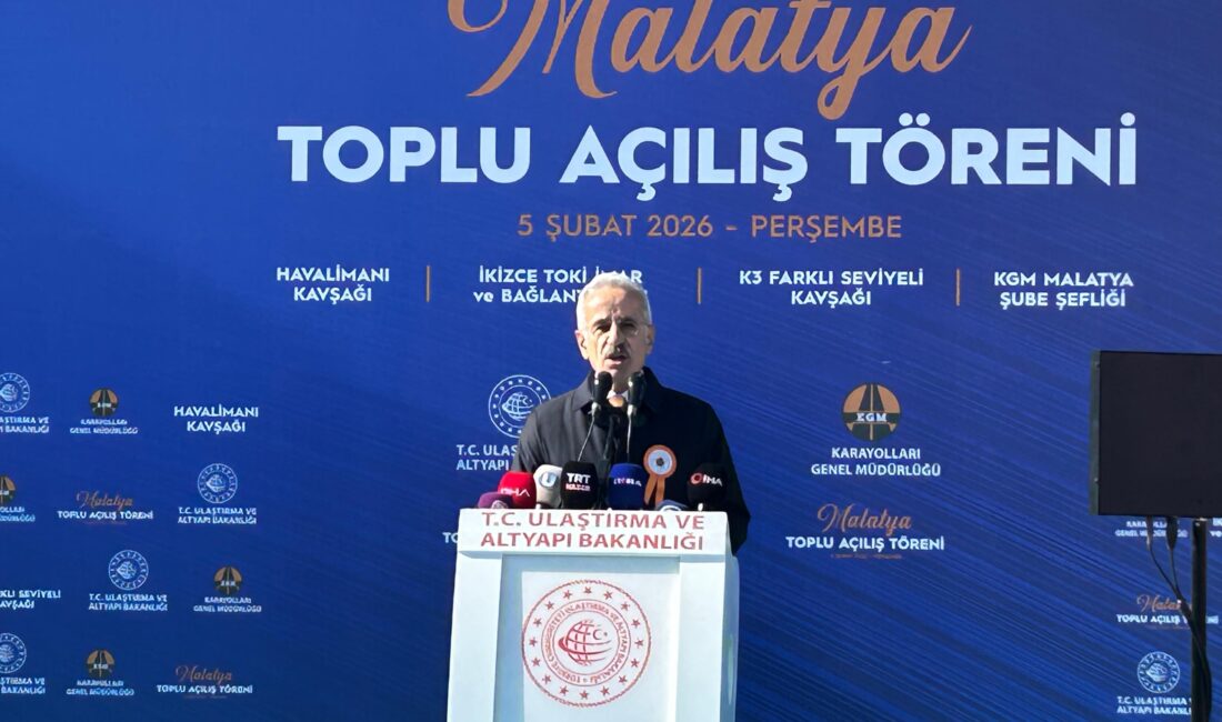 Ulaştırma ve Altyapı Bakanı Abdulkadir Uraloğlu, Malatya’da 3 projenin toplu