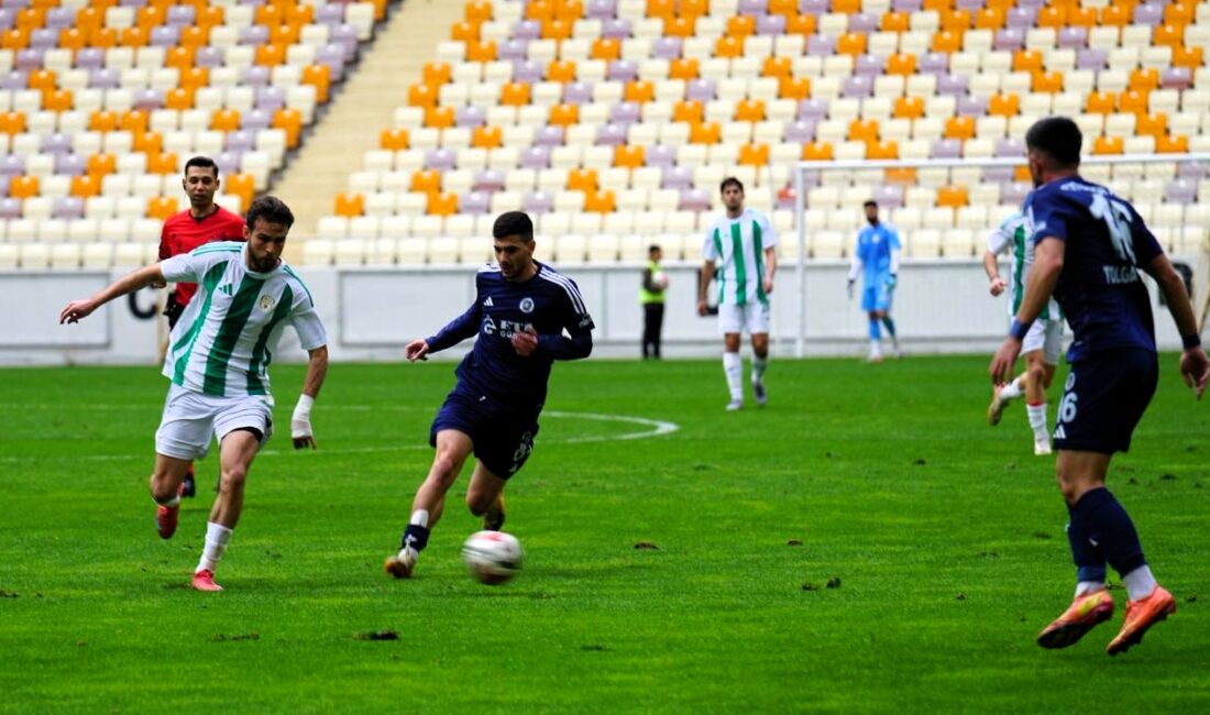 Yönetim değişikliği sonrası çıkış arayan Yeşilyurtspor, TFF 3. Lig 2.