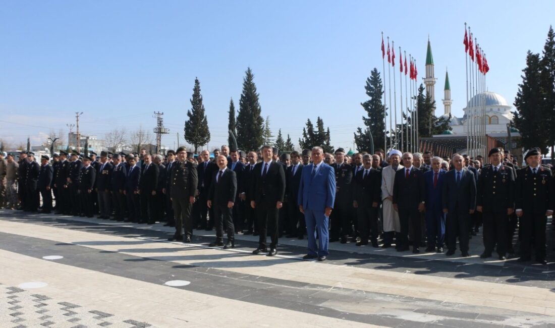 Adıyaman Şehitliği’nde düzenlenen törenle 18 Mart Şehitler Günü ve Çanakkale