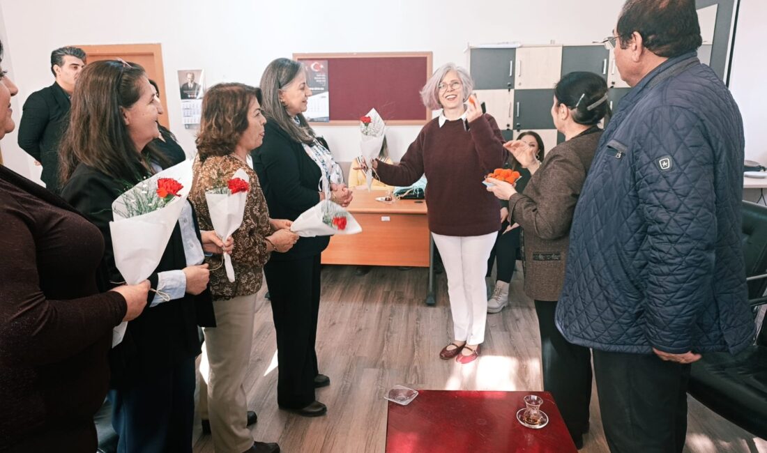 Başkent Malatyalılar Birliği Kadın Kolu üyeleri, Ankara Çankaya’daki Sarar İlkokulu’nu