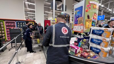 Malatya’da bayram öncesi denetimler artırıldı. 117 binin üzerinde ürün incelenirken,
