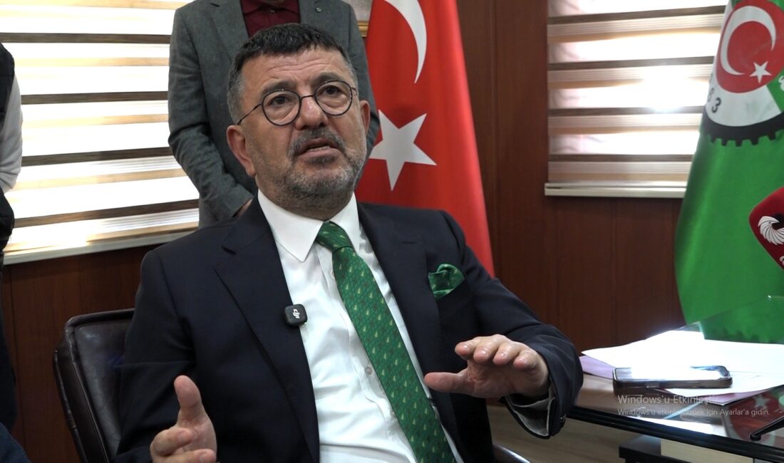 CHP Malatya Milletvekili Veli Ağbaba, özelleştirme politikalarını eleştirerek, geçmişte yapılan