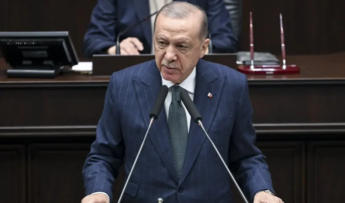 Emekli maaşları ile bayram ikramiyeleri, bayram öncesinde hesaplara yatırılacak. Mart