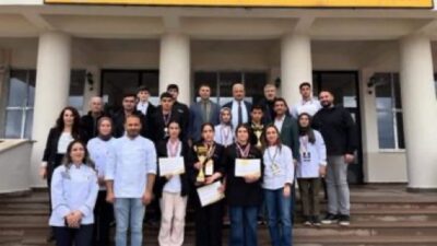 Malatya’yı temsil eden mesleki ve teknik lise öğrencileri, Tunceli’de düzenlenen