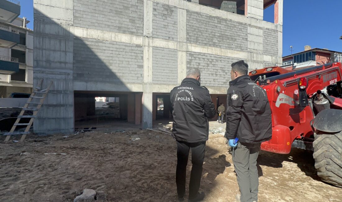 Yeşilyurt ilçesinde bir şantiye alanında 72 yaşındaki yaşlı adam ölü