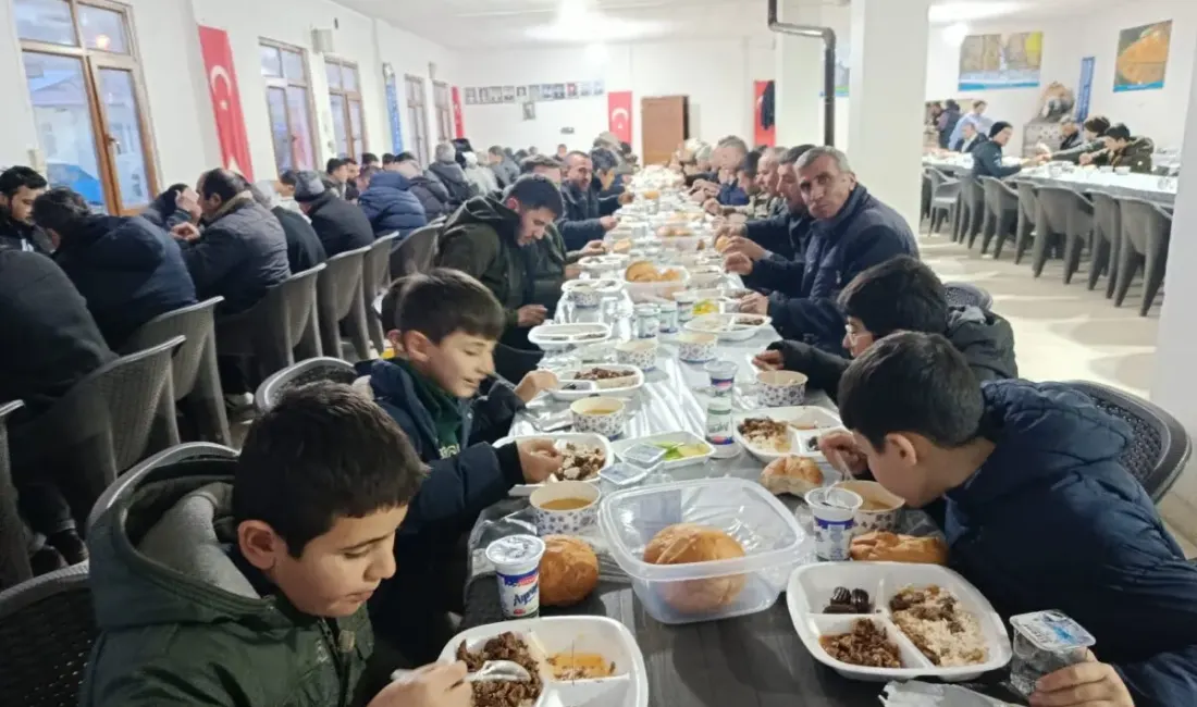 Darende’nin Irmaklı Mahallesi’nde üç yıldır Ramazan boyunca yaklaşık 600 kişilik
