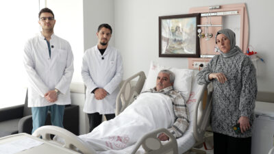 Malatya Eğitim ve Araştırma Hastanesi’nde 48 yaşındaki hastanın böbrek üstü