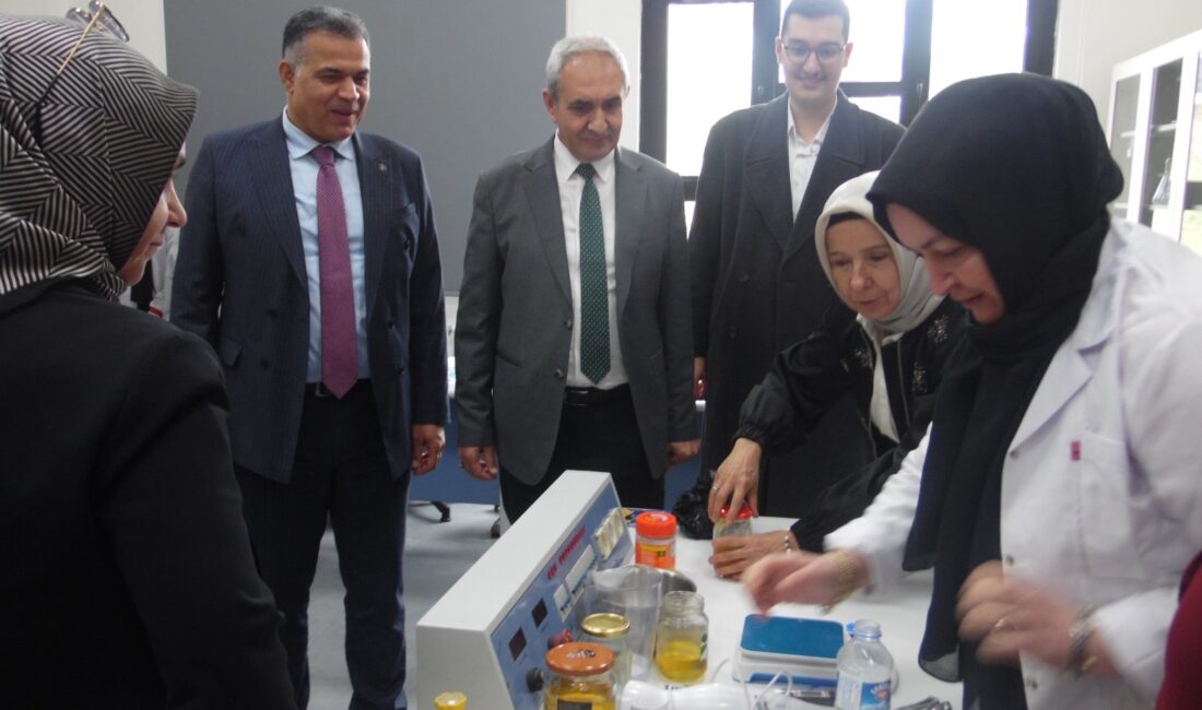 Malatya’da Dünya Sıfır Atık Günü Etkinliklerle Kutlandı Malatya’da Dünya Sıfır Atık Günü kapsamında düzenlenen etkinliklerde, öğrencilerin hazırladığı