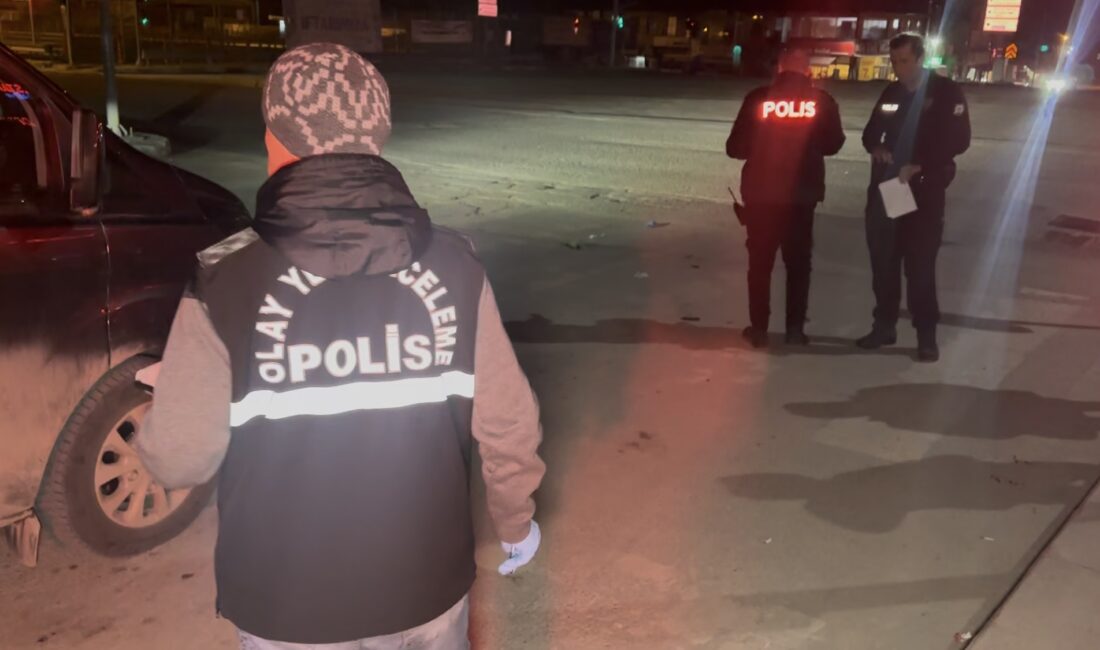 Malatya’da gece yarısı iki grup arasında çıkan kavgada bıçak ve