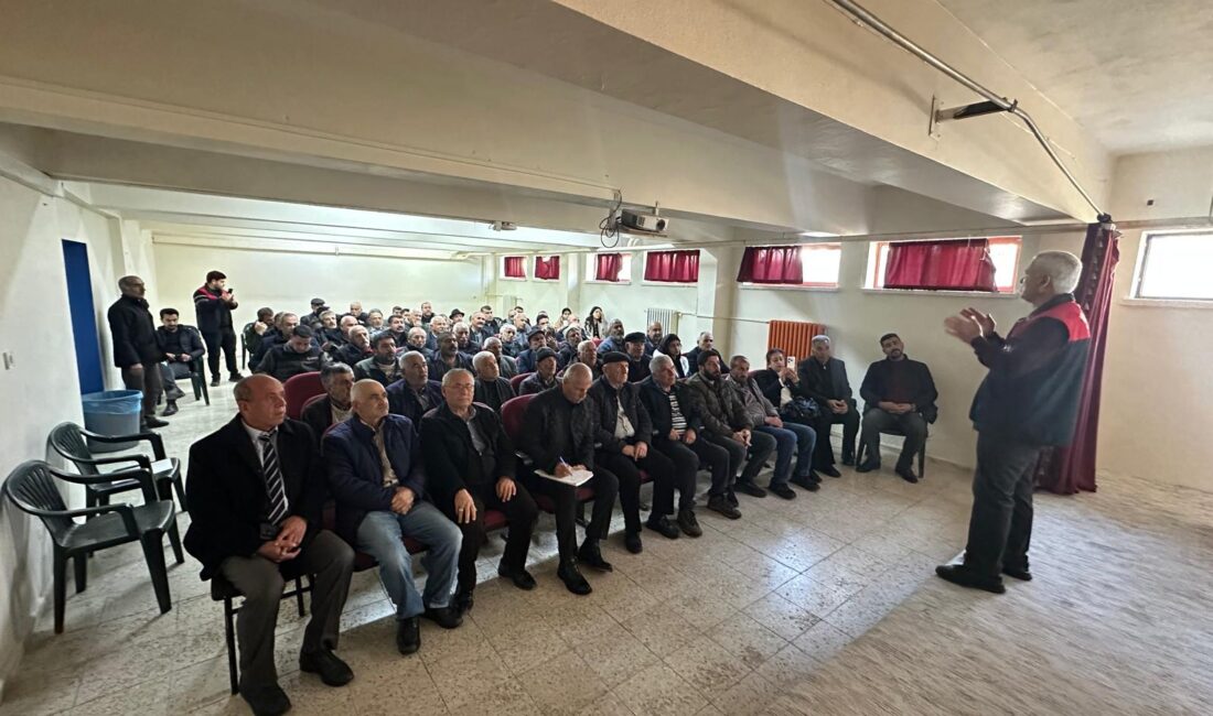 Malatya İl Tarım ve Orman Müdürlüğü tarafından kayısı üreticilerine yönelik