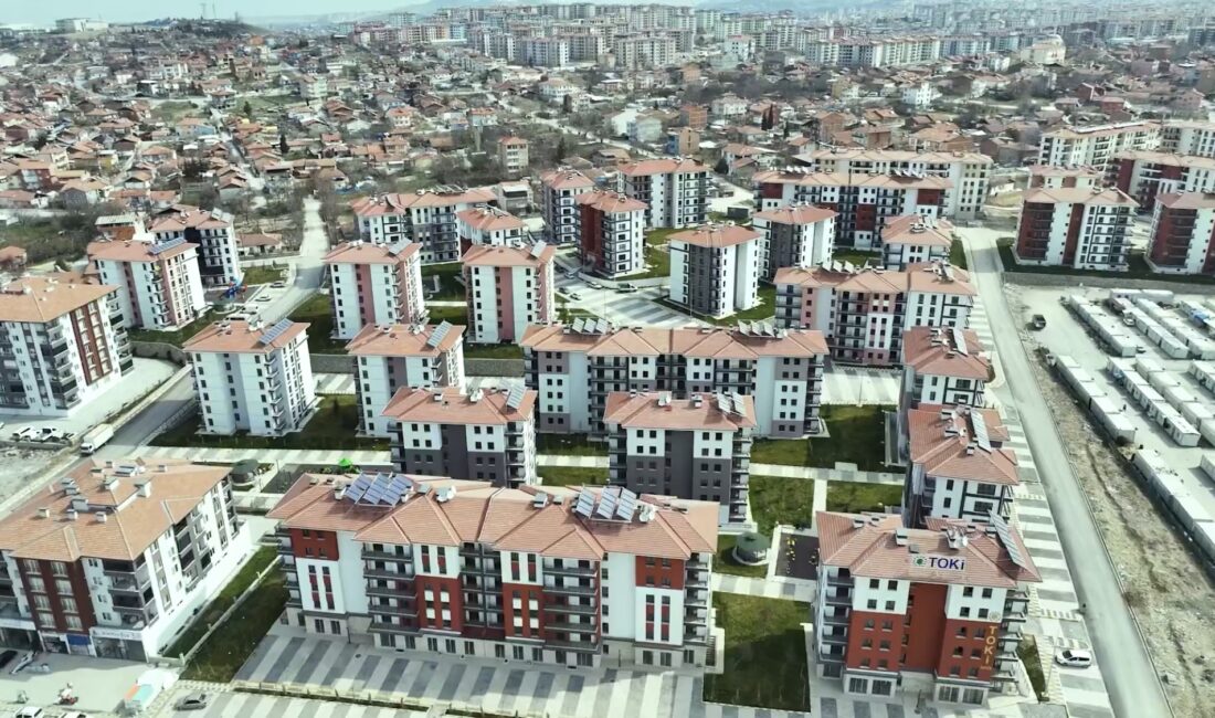 AK Parti Malatya Milletvekili Abdurrahman Babacan, şehir merkezindeki rezerv alanlar