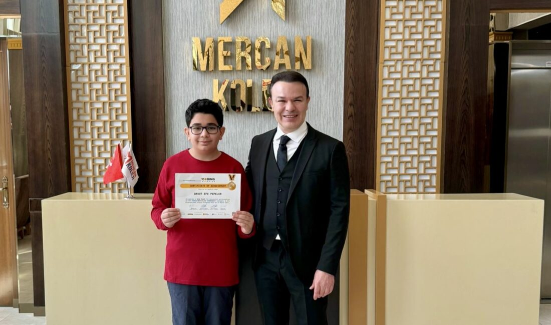 Malatyalı Öğrenci Dünya Birincisi Oldu Malatya’da eğitim gören ortaokul öğrencisi Davut Efe Pepeler, 72 ülkeden