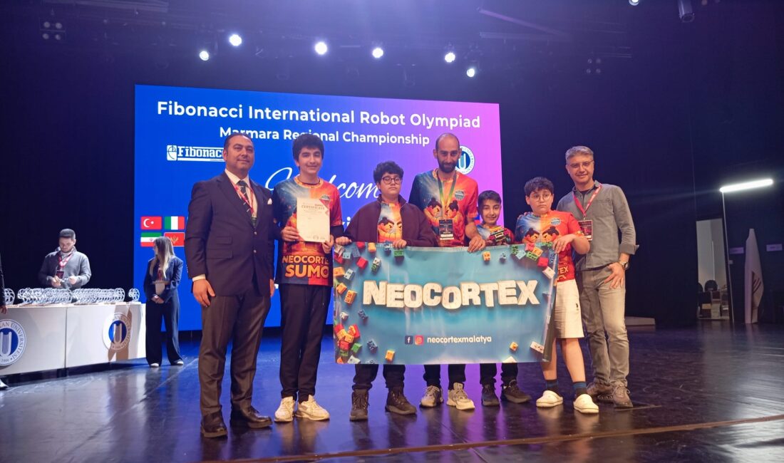 Malatyalı öğrenciler, geliştirdikleri “NHK 44” otonom robot ile Fibonacci Marmara