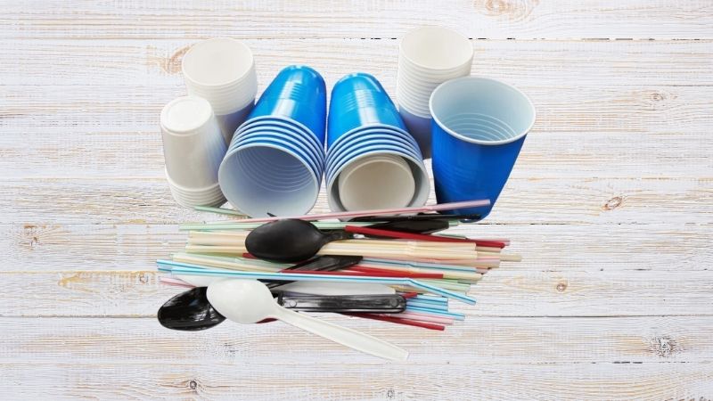 Tek Kullanımlık Plastik Ürünlerde Yasak Dönemi Başlıyor Çevre, Şehircilik ve İklim Değişikliği Bakanlığı, plastik çatal, bıçak, tabak,