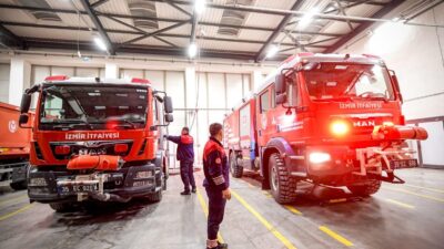 İzmir Büyükşehir Belediyesi, bünyesinde görevlendirilmek üzere toplam 100 itfaiye eri