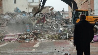 Malatya’da 6 Şubat 2023’te yaşanan depremlerde yıkılan ve 4 kişinin