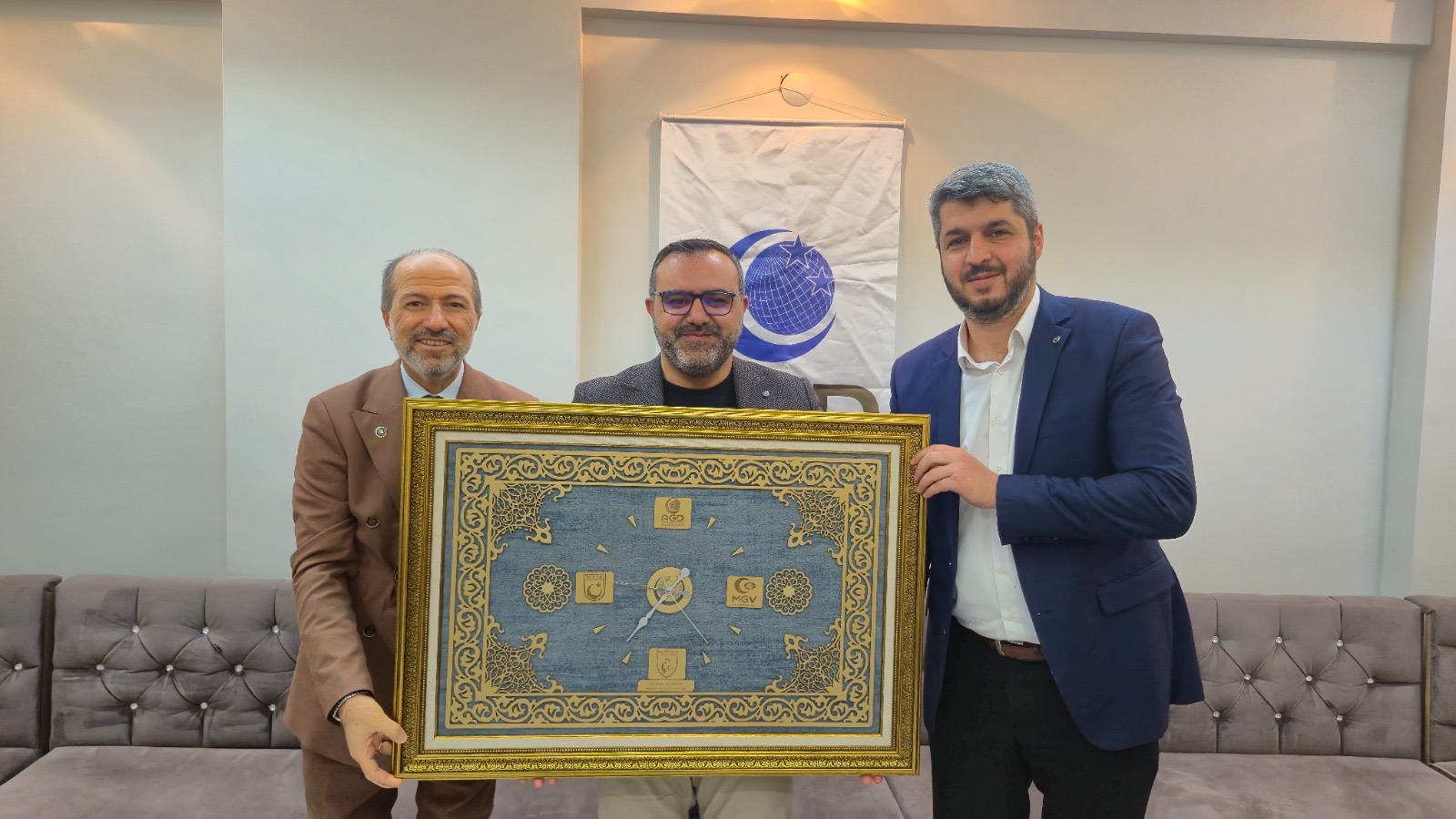 Anadolu Gençlik Derneği Malatya Şubesi’nde başkanlık görevi Vahdettin Altınova’dan Ahmet
