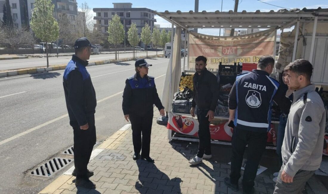 &nbsp;Adıyaman Belediyesi Zabıta ekipleri, kent merkezinde kaldırım işgalleri ve gıda