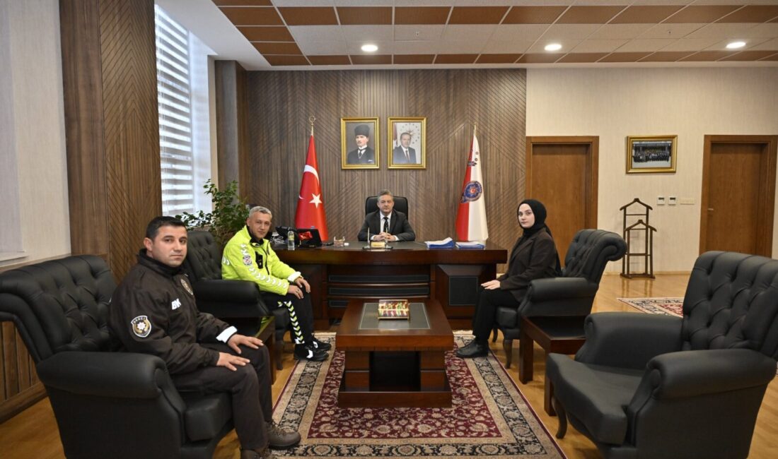 Adıyaman’da İl Emniyet Müdürü Arzum Nazman, emniyet teşkilatının her kademesinde