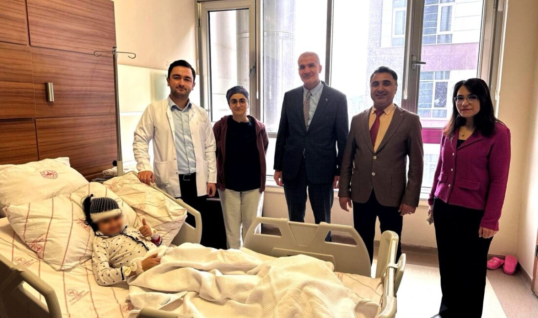Adıyaman’da İlk Kez Biyonik Kulak Ameliyatı Yapıldı Adıyaman’da sağlık alanında önemli bir gelişme yaşandı. Adıyaman Eğitim ve